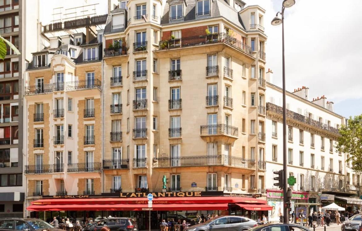 Beautiful Apartment With A View Of Eiffel Tower In Center Paris Extérieur photo